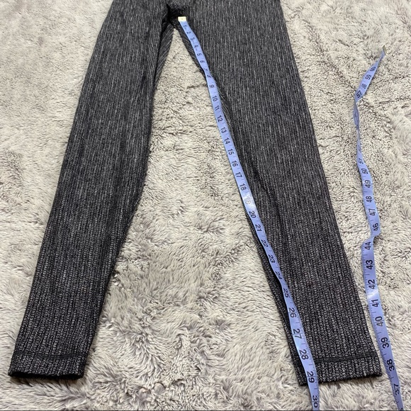 Lululemon Wunder Under High Rise- Textured - Picture 4 of 7